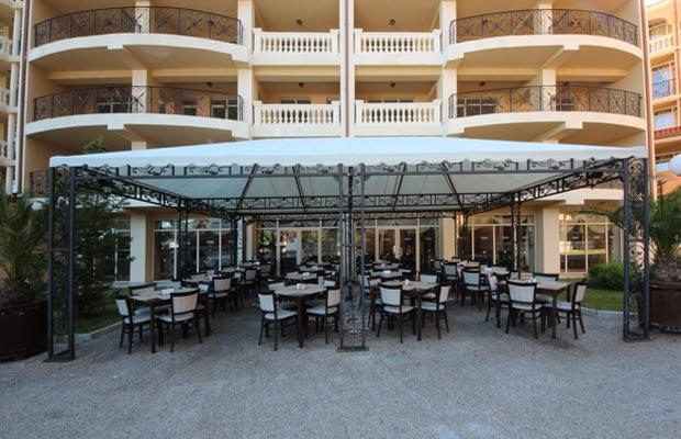 Andalucia Beach Hotel Elenite Bagian luar foto