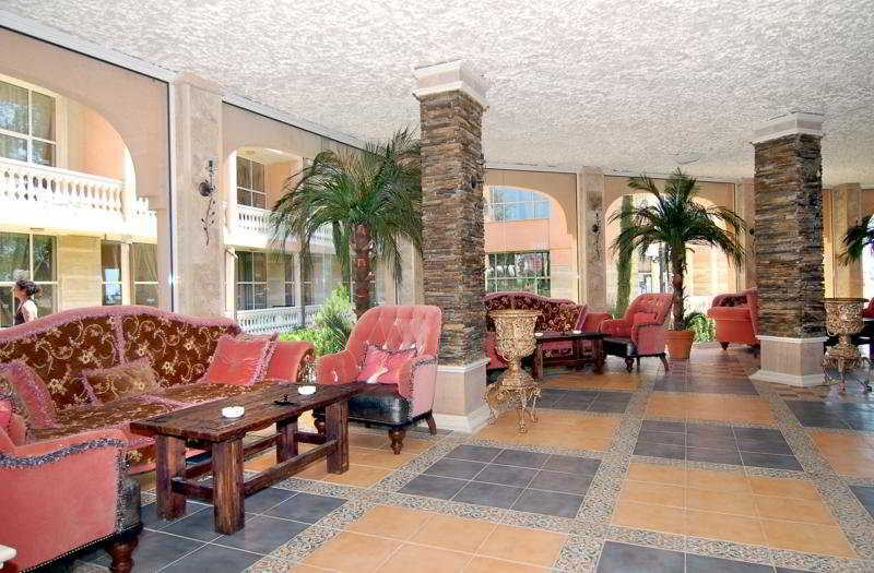 Andalucia Beach Hotel Elenite Bagian luar foto