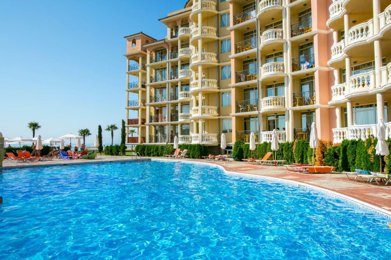 Andalucia Beach Hotel Elenite Bagian luar foto